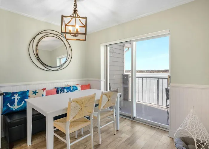Harbour Island 402m Apartment Ocean City